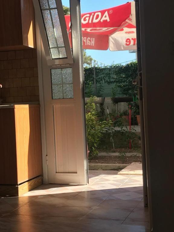 Colombo Hotel Vlorë Екстериор снимка