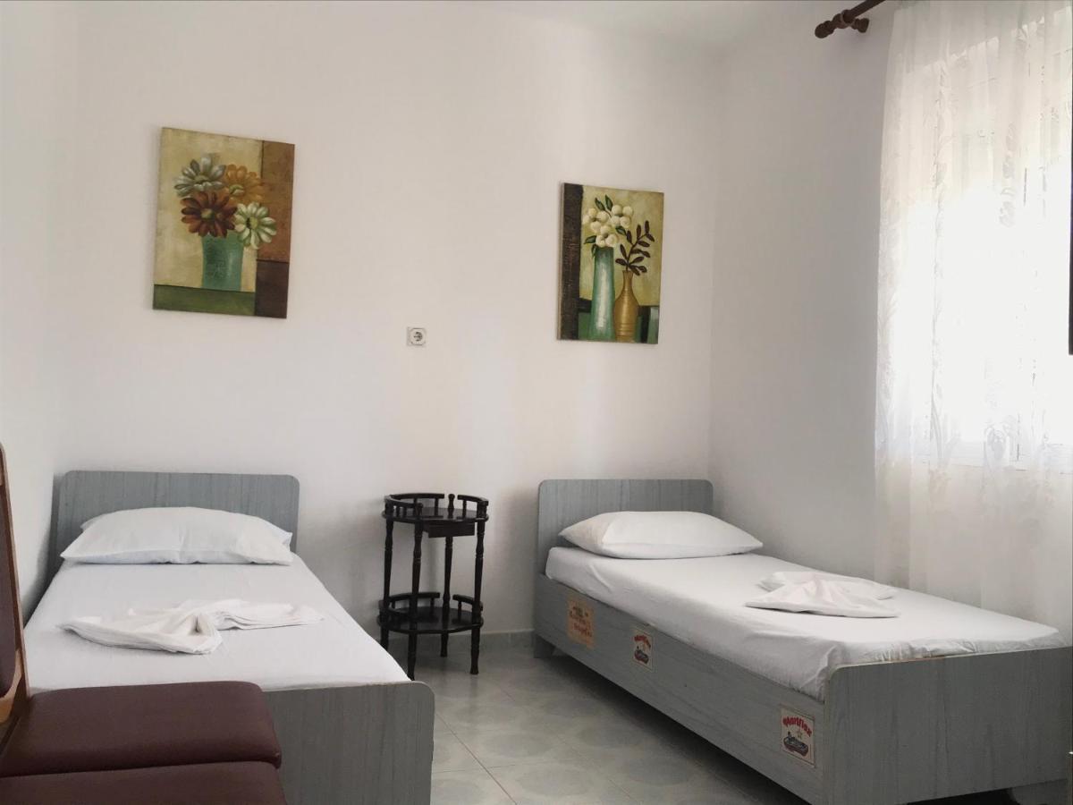 Colombo Hotel Vlorë Екстериор снимка